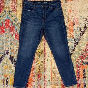 American Eagle women’s skinny Jean dark wash